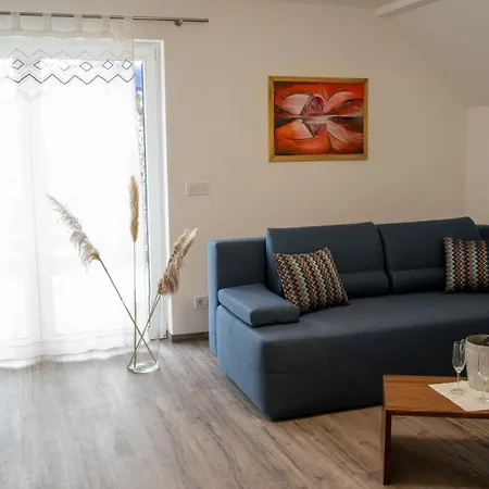 Bk * بالاتونفوريد